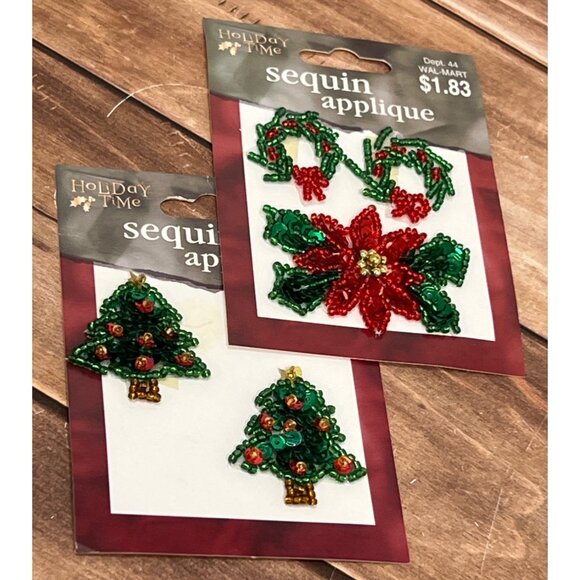 2 Holiday Time Sequin Applique Wreath Poinsettia Christmas Tree EMBELLISHMENT - Picture 1 of 5